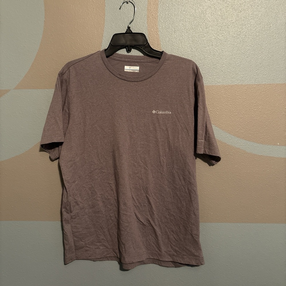 Columbia Men's Short Sleeve Tee in Purple